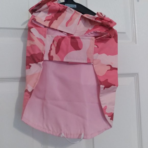 Introducing the Casual Canine Pink Camo Pet Jacket: The Ultimate Blend of Style - Picture 2 of 4